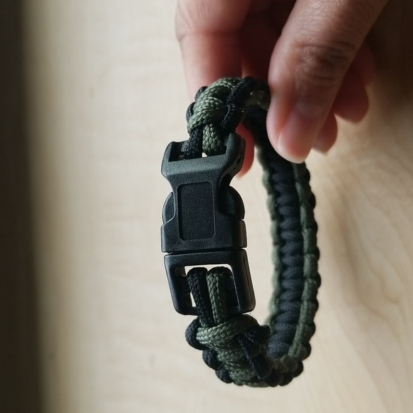 Paracord - Picture 4 of 7